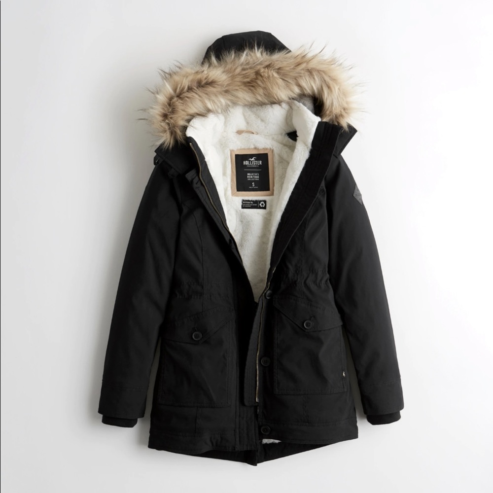 Hollister coat